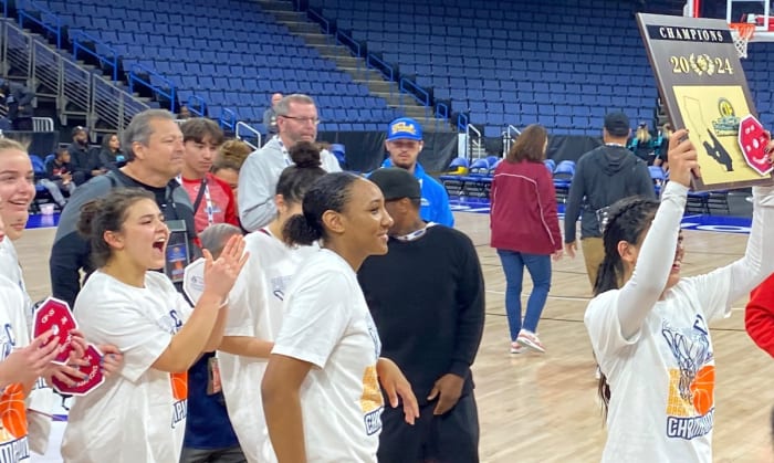 Brentwood School girls basketball championship4